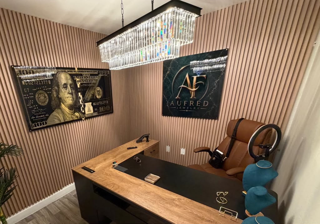 UPLOAD YOUR OWN | CUSTOM ACRYLIC GLASS WALL ART